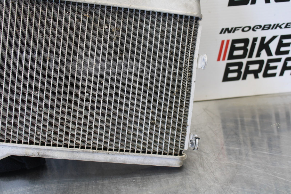 22-25 YAMAHA YZF R7 ENGINE RADIATOR MOTOR COOLER COOLING RADIATER BB182