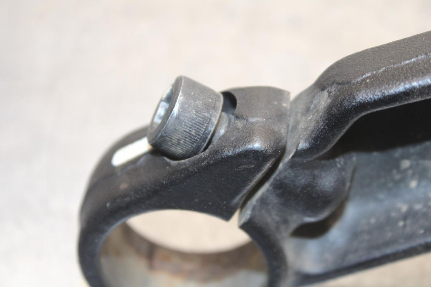 2009 Kawasaki Ninja 250R EX250J FRONT FORKS CLAMP LOWER TRIPLE TREE STEM BB87