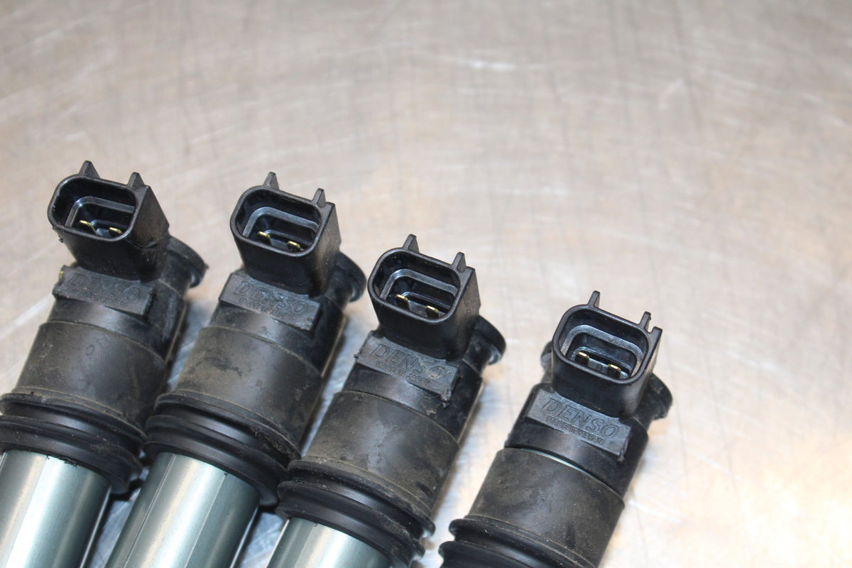 09 SUZUKI GSXR1000 IGNITION COILS COIL SPARK PLUG CAPS BB777