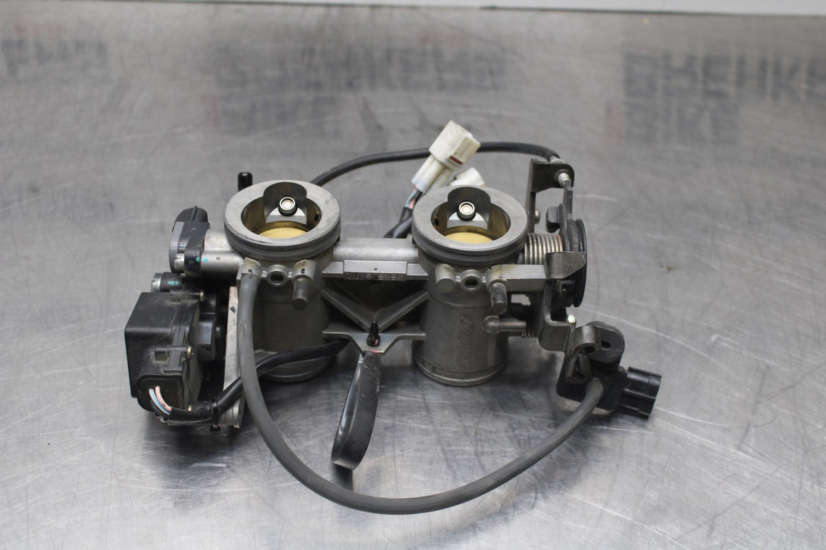 08 KAWASAKI NINJA 650 EX650 MAIN FUEL INJECTORS / THROTTLE BODIES BB797