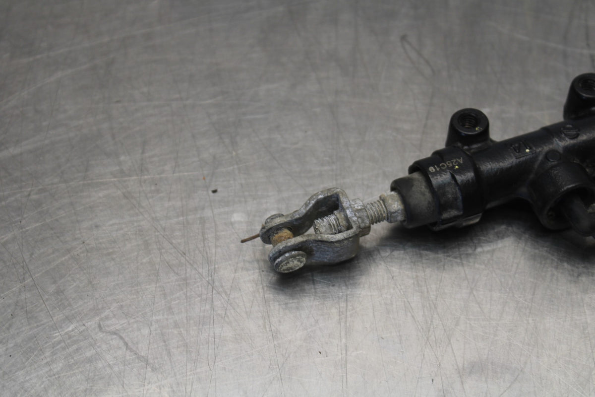 24-25 KAWASAKI NINJA 500 ABS REAR BACK BRAKE MASTER CYLINDER W RESERVOIR BB899