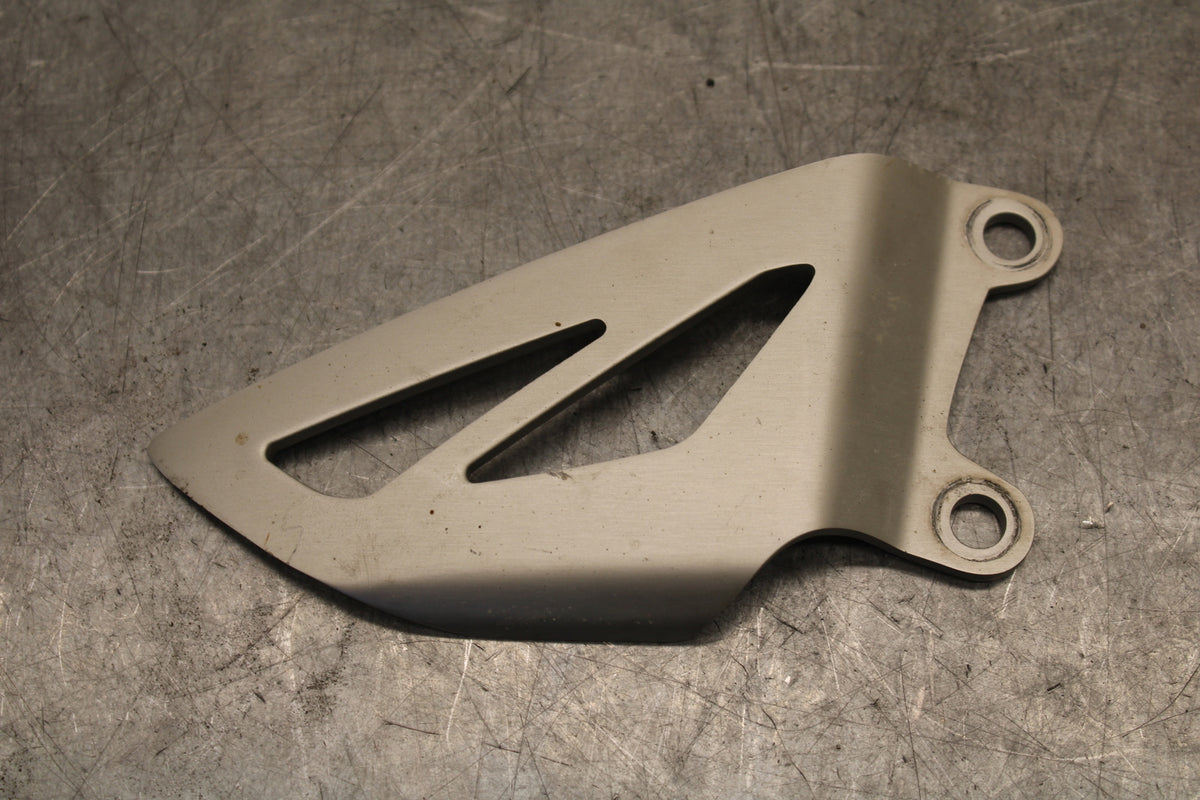 09-11 TRIUMPH DAYTONA 675 RIGHT REARSET REAR SET HEEL GUARD COVER BB652