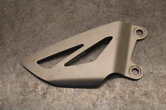 09-11 TRIUMPH DAYTONA 675 RIGHT REARSET REAR SET HEEL GUARD COVER BB652
