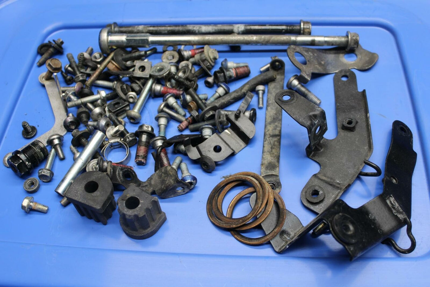 13-18 KAWASAKI NINJA ZX6R ENGINE MOUNTING BOLTS HARDWARE BRACKET ASSORTMENT BB20