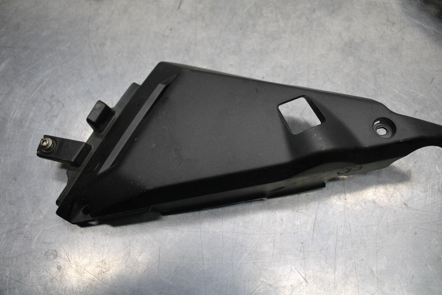 17-20 KAWASAKI NINJA EX650 ABS RIGHT LEFT FRONT SIDE SEAT TRIMS COWLS BB88