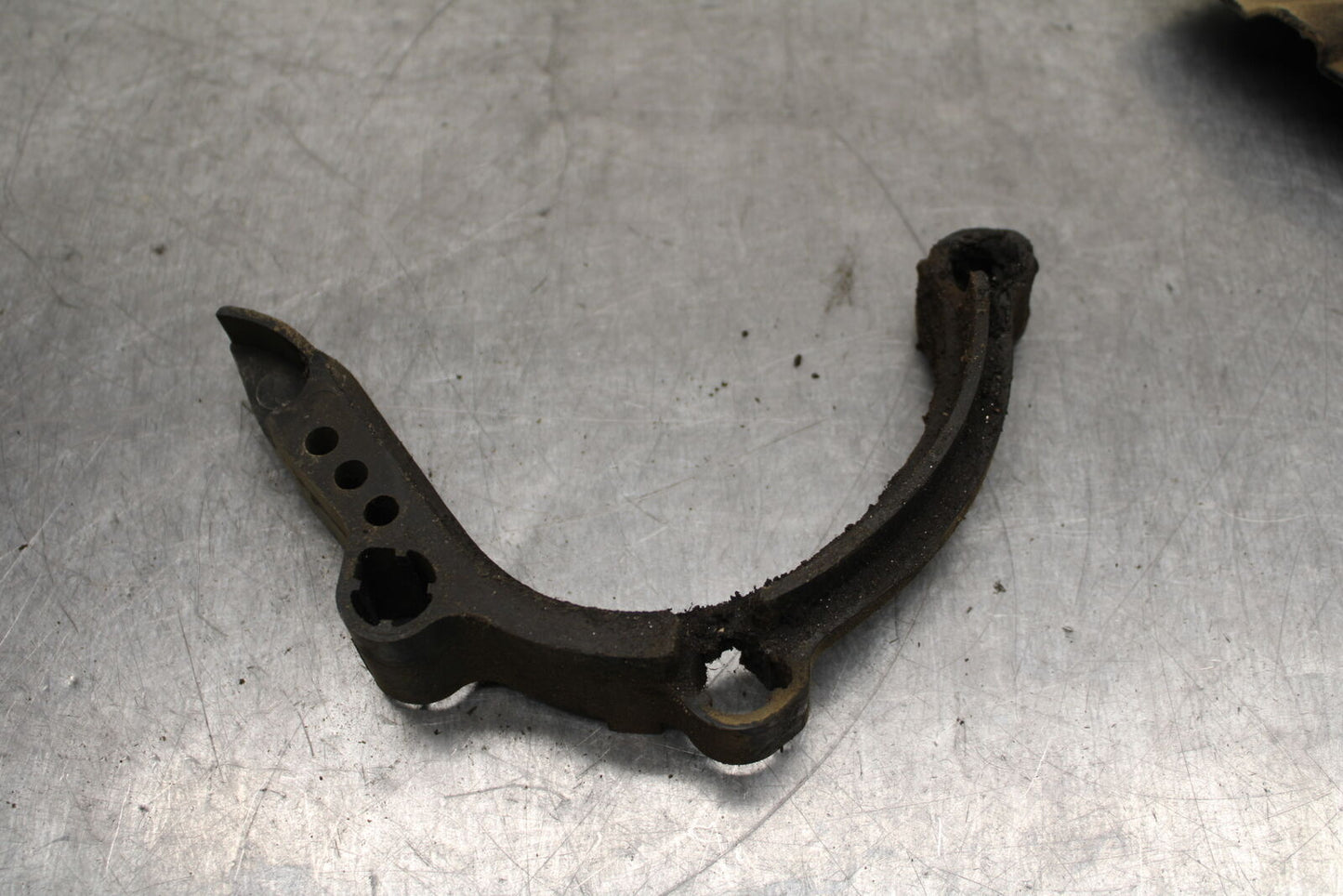 06-07 YAMAHA YZF R6 ENGINE SPROCKET COVER BB742