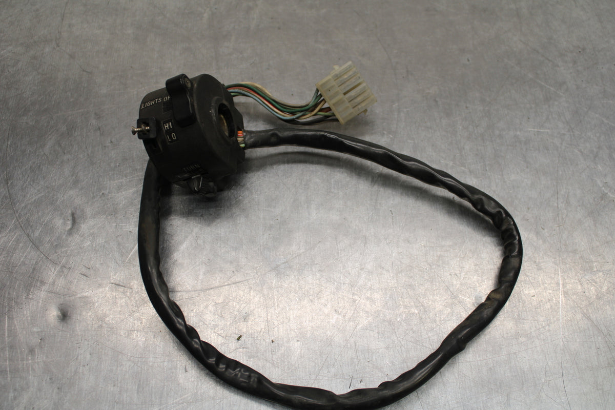 78 SUZUKI GS550E LEFT CLIP ON HANDLE HORN SIGNALS SWITCH SWITCHES BB133