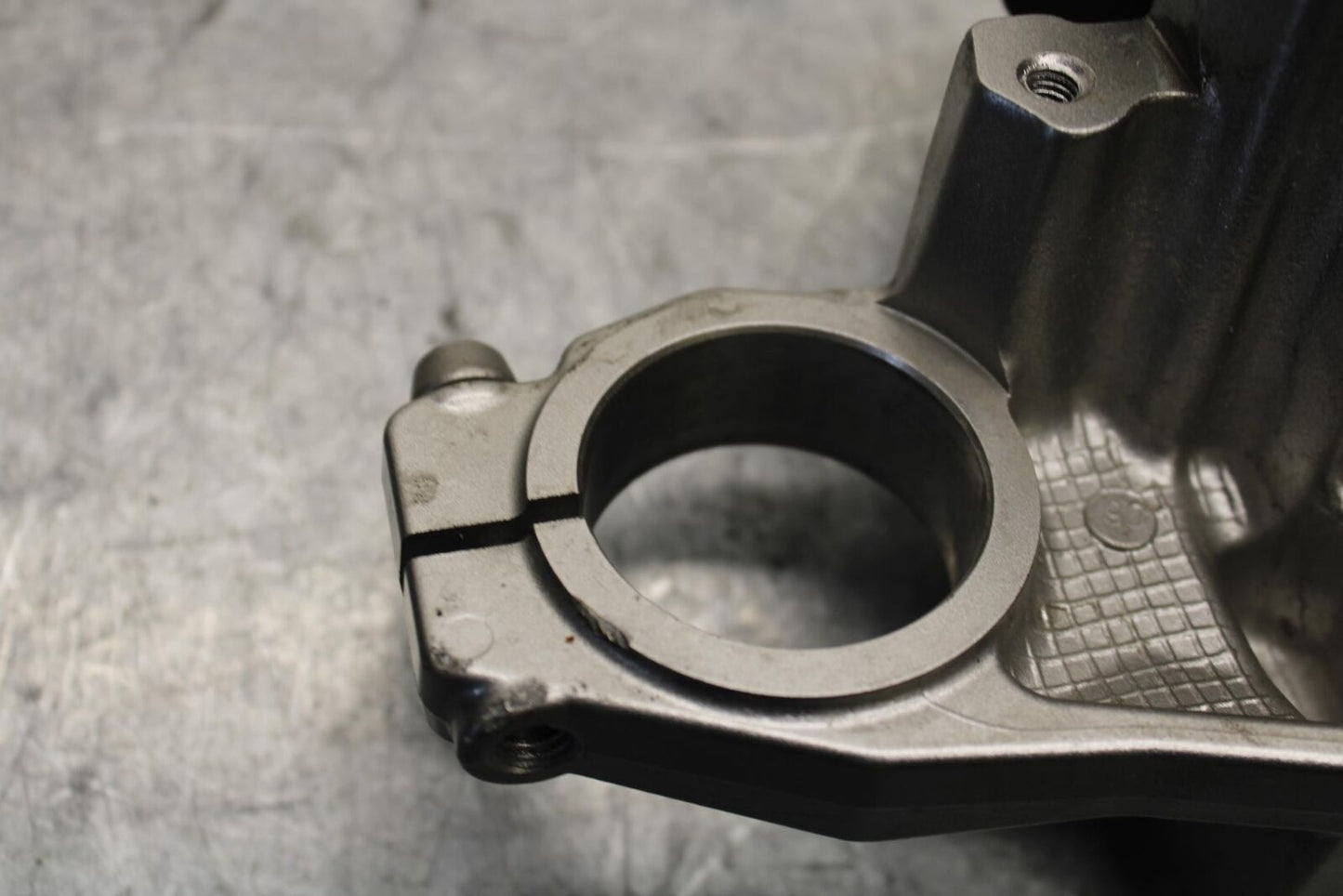 2006 Kawasaki Ninja 650R  FORKS UPPER TRIPLE TREE CLAMP 44039-0033-793 BB446