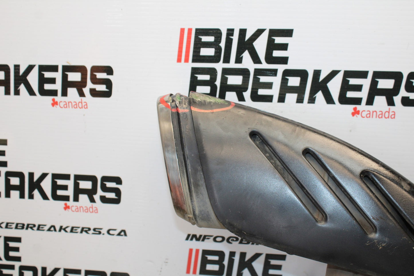 06-07 SUZUKI GSXR 600 EXHAUST PIPE MUFFLER SLIP ON CAN SILENCER BB178