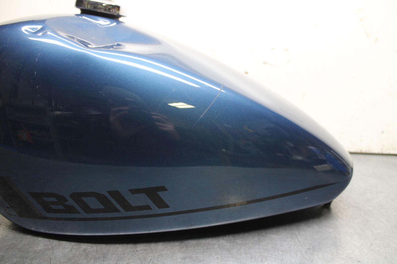 17-24 YAMAHA BOLT XVS950 GAS TANK FUEL PETROL RESERVOIR BB729