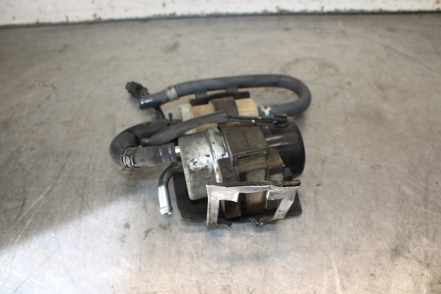 05-06 YAMAHA ROAD STAR XV1700A FUEL GAS PUMP BB703