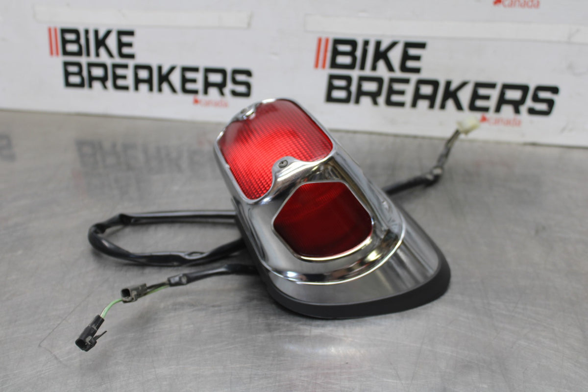 05-09 SUZUKI BOULEVARD C90 TAILLIGHT REAR TAIL BRAKE LIGHT BB918