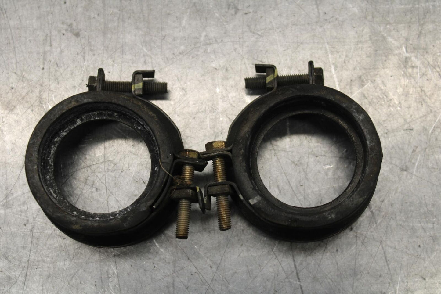 03-04 HONDA CBR600RR INTAKE RUBBER BOOTS BB637