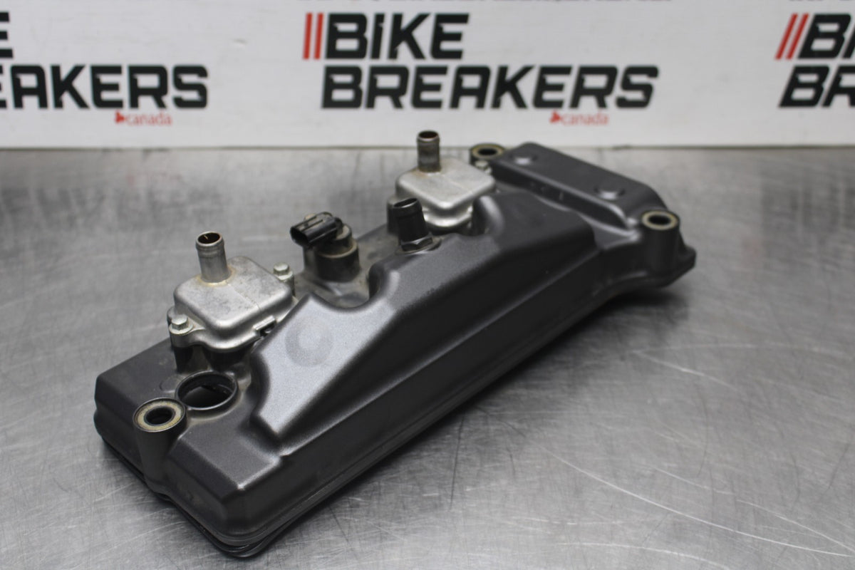 08-09 HONDA CBR1000RR ENGINE TOP END CYLINDER HEAD COVER BB128