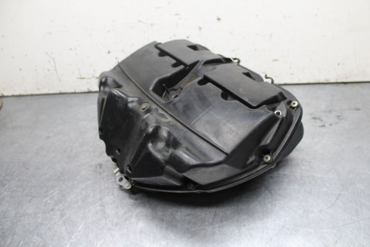 06 YAMAHA YZF R6 AIRBOX AIR INTAKE FILTER BOX BB716
