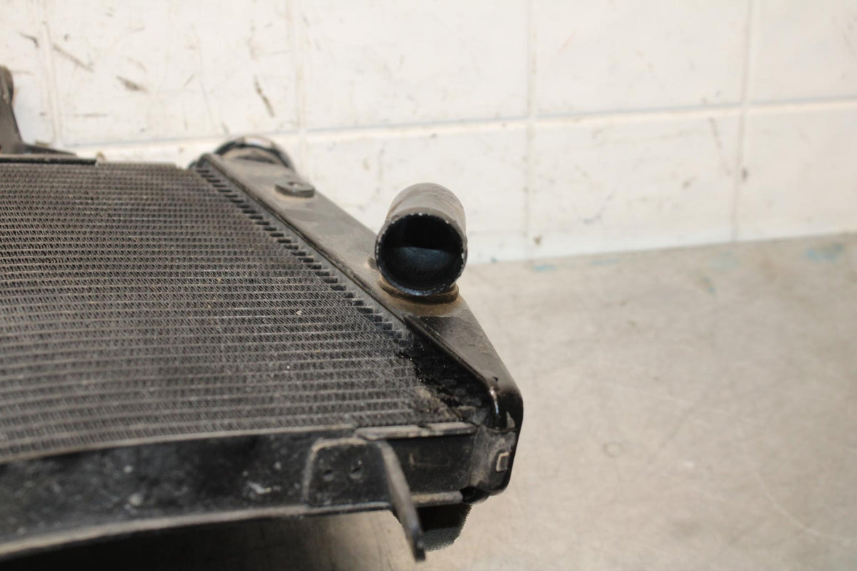 2006 Yamaha YZF R6 ENGINE RADIATOR MOTOR COOLER COOLING RADIATER BB560