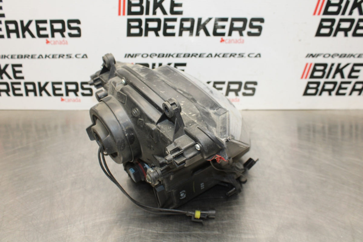 06-07 SUZUKI GSXR 600 FRONT HEADLIGHT HEAD LIGHT LAMP BB178