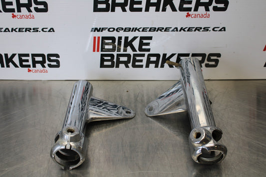 78-79 HONDA GOLDWING 1000 FRONT HEAD LIGHT HEADLIGHT MOUNT BRACKETS BB171