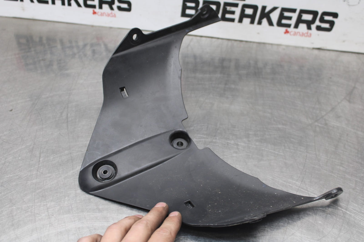 16 DUCATI 959 PANIGALE LOWER FRONT UPPER INNER HEADLIGHT COWL FAIRING  BB912