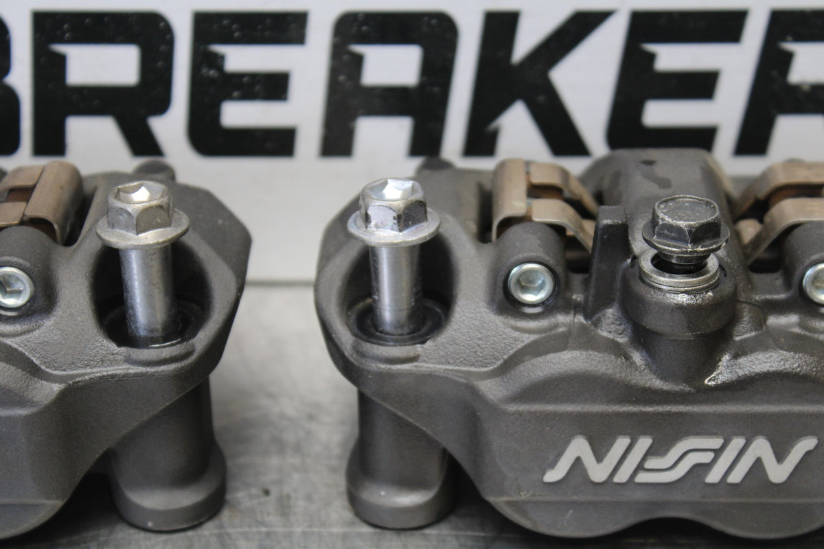 21-23 KAWASAKI NINJA ZX6R RIGHT LEFT FRONT BRAKE CALIPER SET PAIR CALIPERS BB179