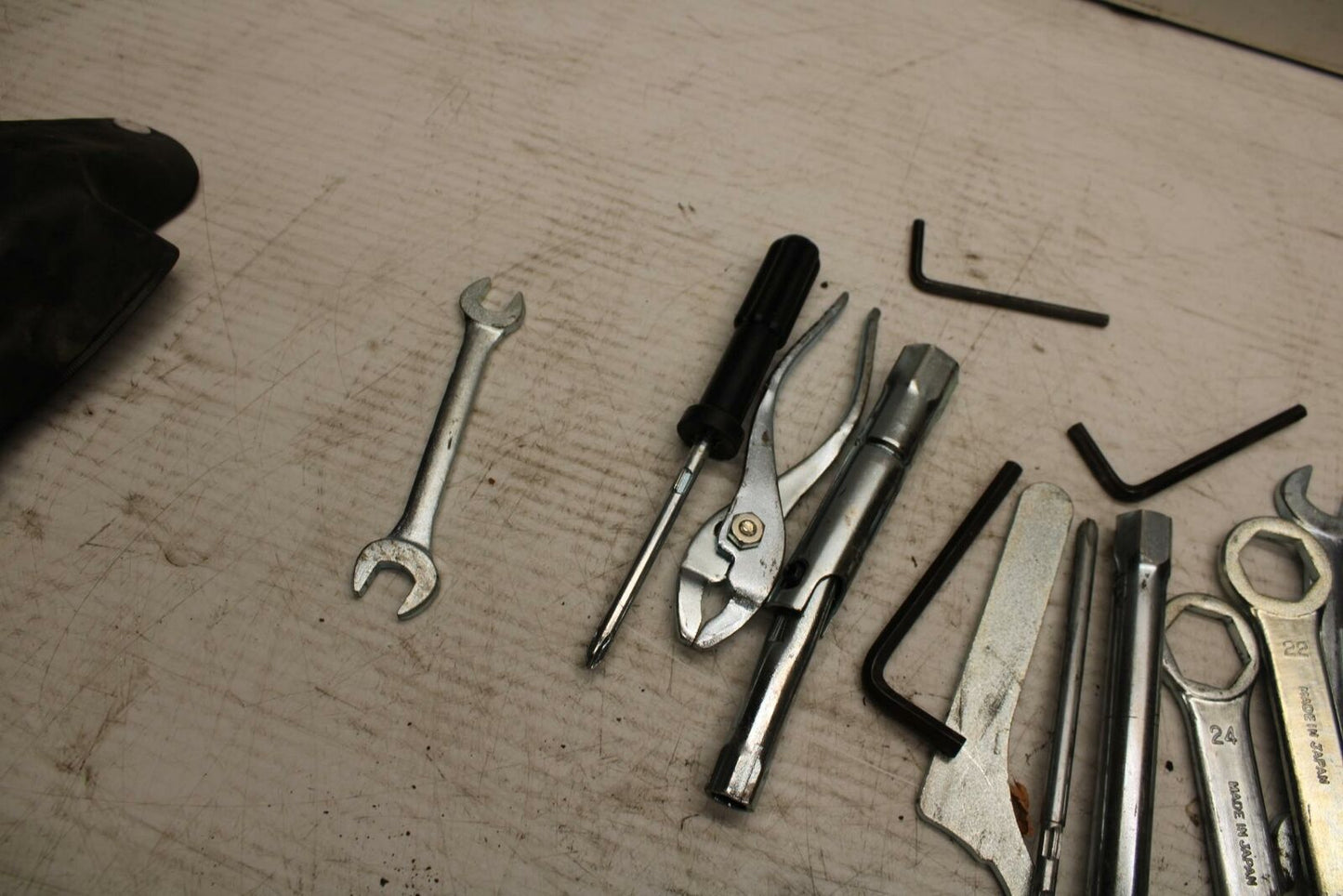 03-11 SUZUKI SV650A STOCK TOOLS OEM TOOL BAG KIT SET BB290