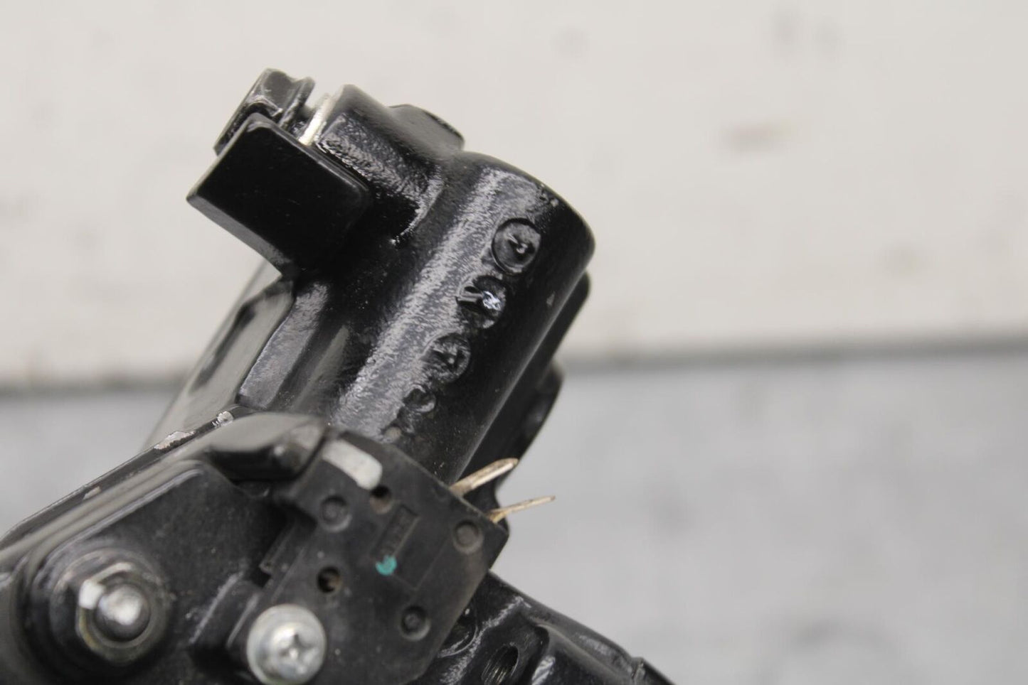 15-16 KAWASAKI EX300 FRONT BRAKE MASTER CYLINDER w/ LEVER BB635