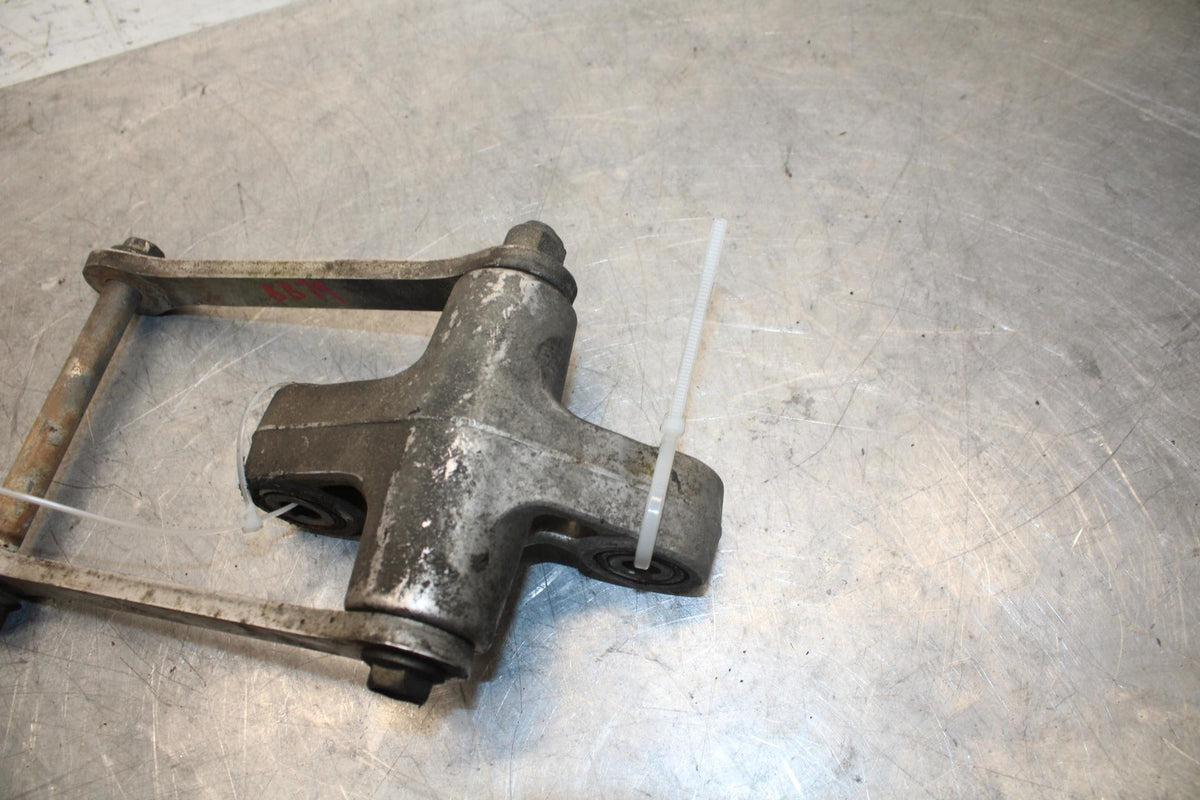 1997 Suzuki GSXR750 REAR DOGBONE SHOCK LINKAGE LINK BB39