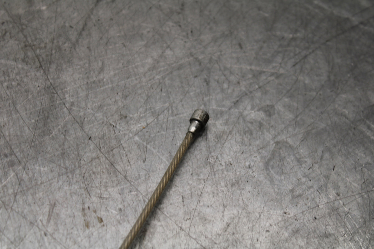 04-05 YAMAHA YZF R1 CLUTCH CABLE LINE BB131