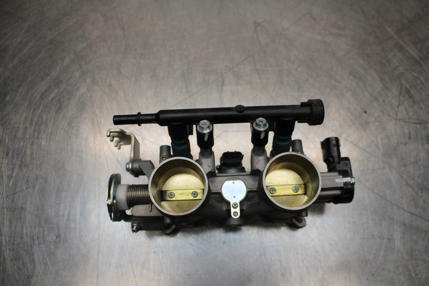 22-25 YAMAHA YZF R7 MAIN FUEL INJECTORS / THROTTLE BODIES  BB176