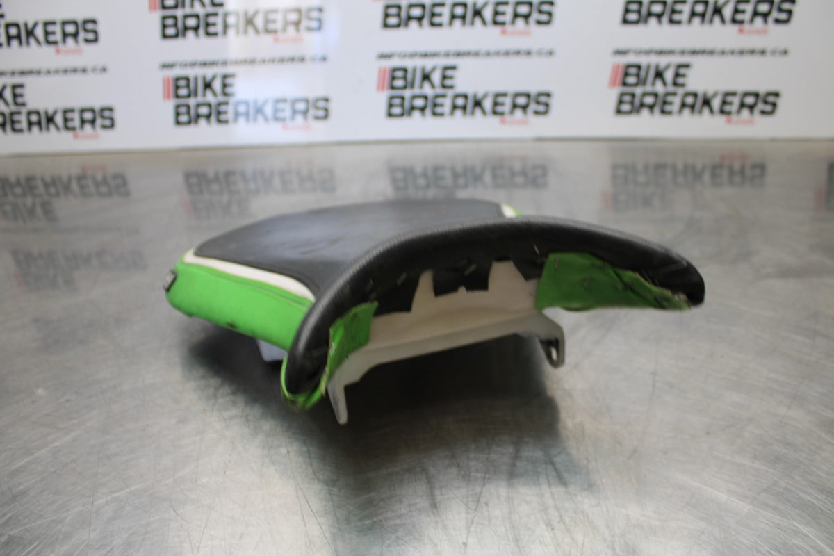 07-08 KAWASAKI NINJA ZX6R ALUMINUM FRONT DRIVERS SEAT PAD SADDLE PILLION BB175