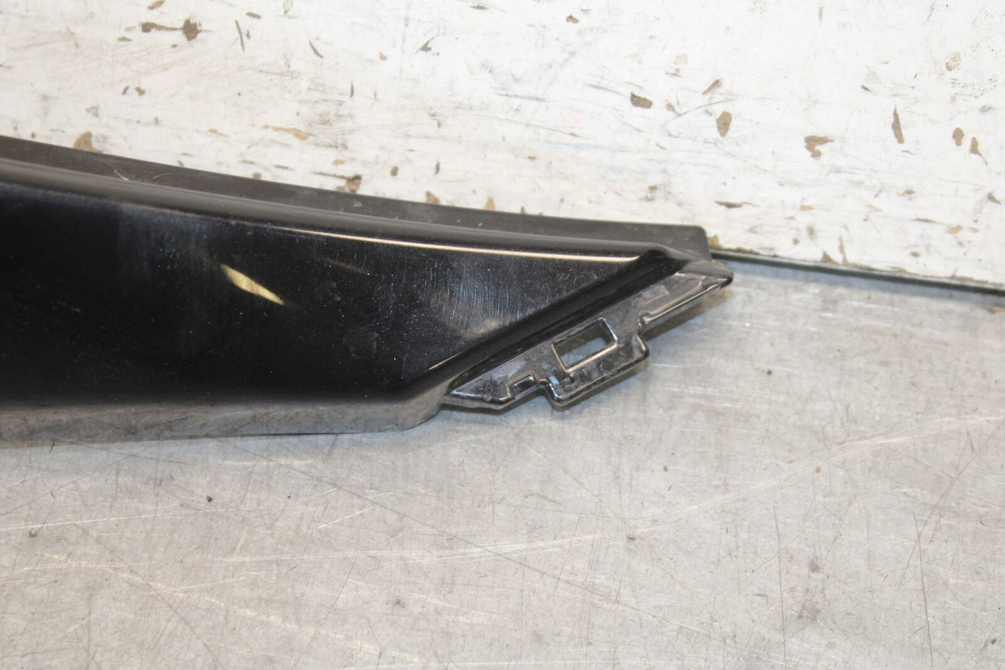 09-12 KAWASAKI NINJA ZX6R RIGHT REAR BACK TAIL FAIRING COWL SHROUD BB698