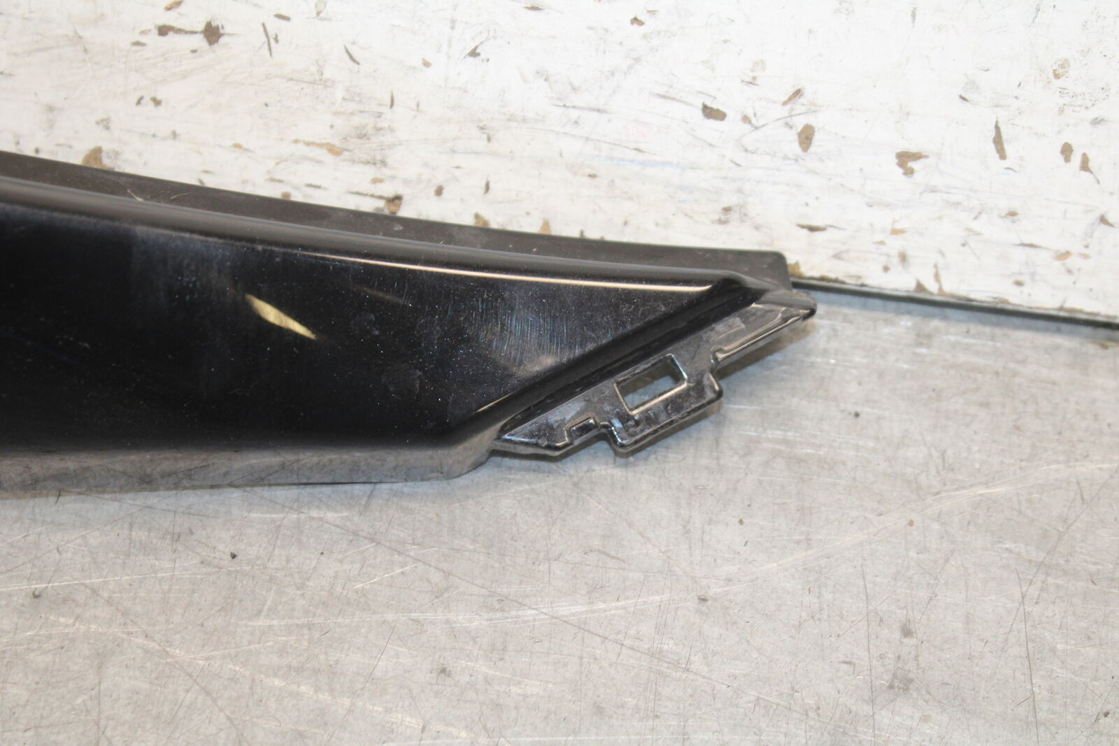 09-12 KAWASAKI NINJA ZX6R RIGHT REAR BACK TAIL FAIRING COWL SHROUD BB698