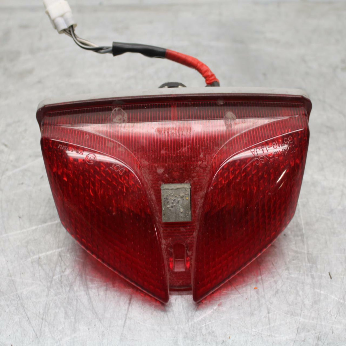 15-21 SUZUKI GSXR600 REAR TAIL TAILLIGHT BACK BRAKE LIGHT BB418