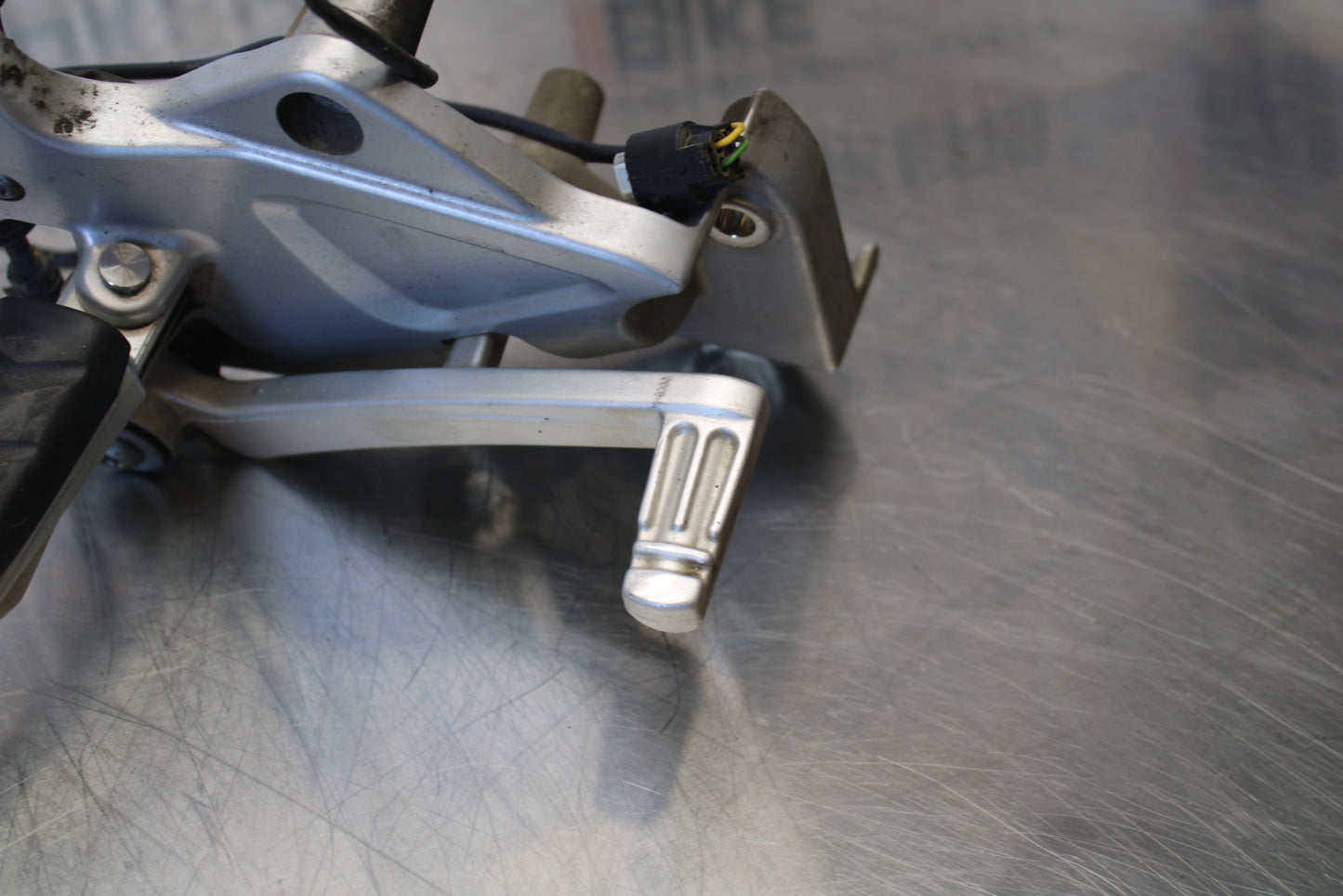06-12 BMW F800ST RIGHT REARSET REAR SET DRIVER FOOT PEG REST STOP BB144