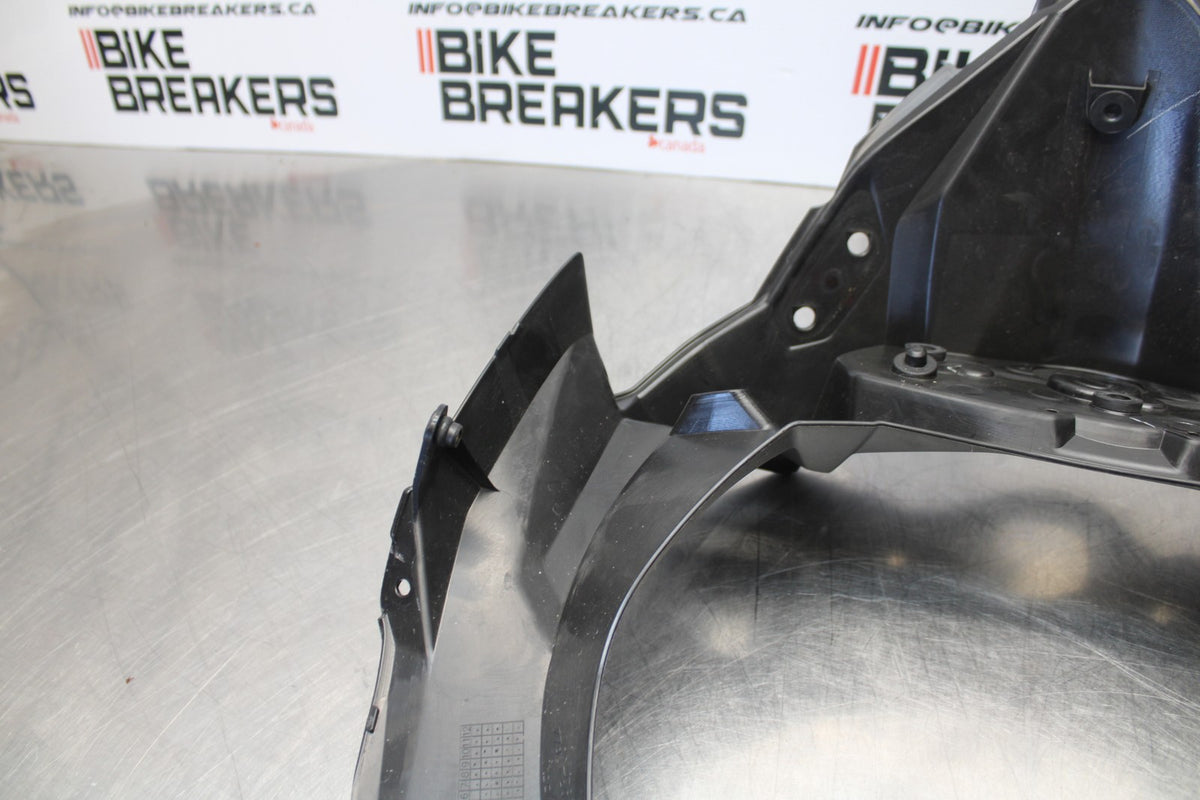 18-23 KAWASAKI NINJA 400 EX400 ABS FRONT CENTER COWL FAIRING BB192
