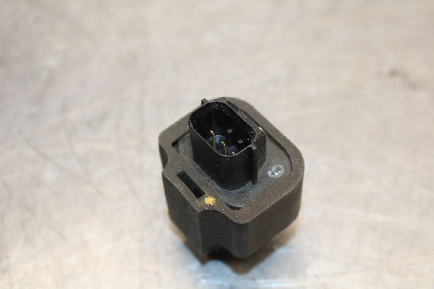 19-22 KAWASAKI Z400 TIP OVER BANK ANGLE CRASH SENSOR SWITCH  BB738