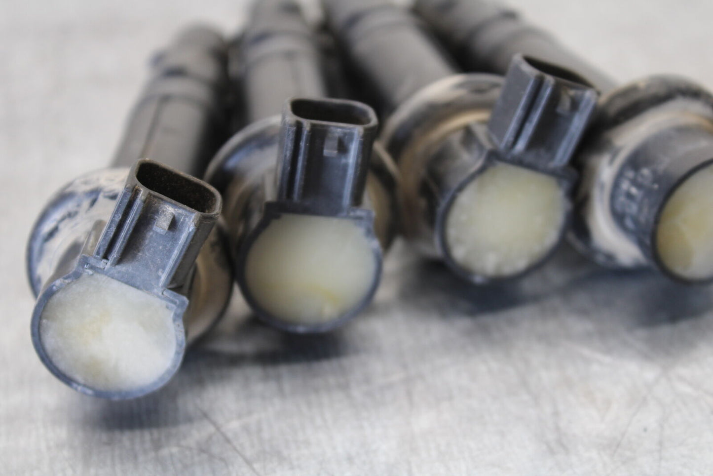 08-09 YAMAHA YZF R6S IGNITION COILS COIL SPARK PLUG CAPS 5SL-82310-20-00 BB178