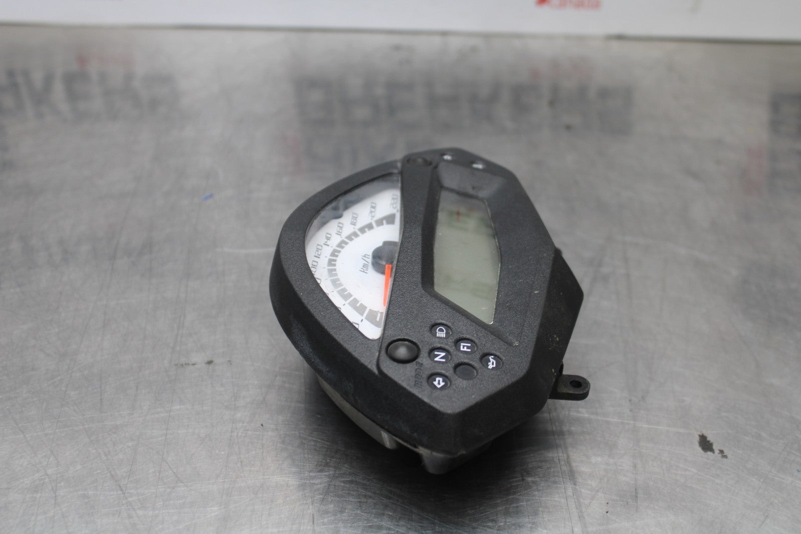 09-10 KAWASAKI ER-6N SPEEDO GAUGES DISPLAY CLUSTER SPEEDOMETER TACHOMETER BB205