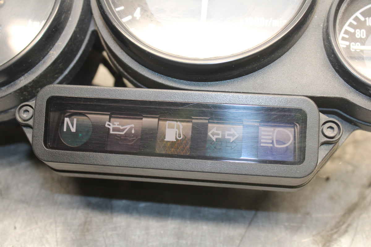 96-07 YAMAHA YZF600R SPEEDO TACH GAUGES CLUSTER SPEEDOMETER TACHOMETER  BB746