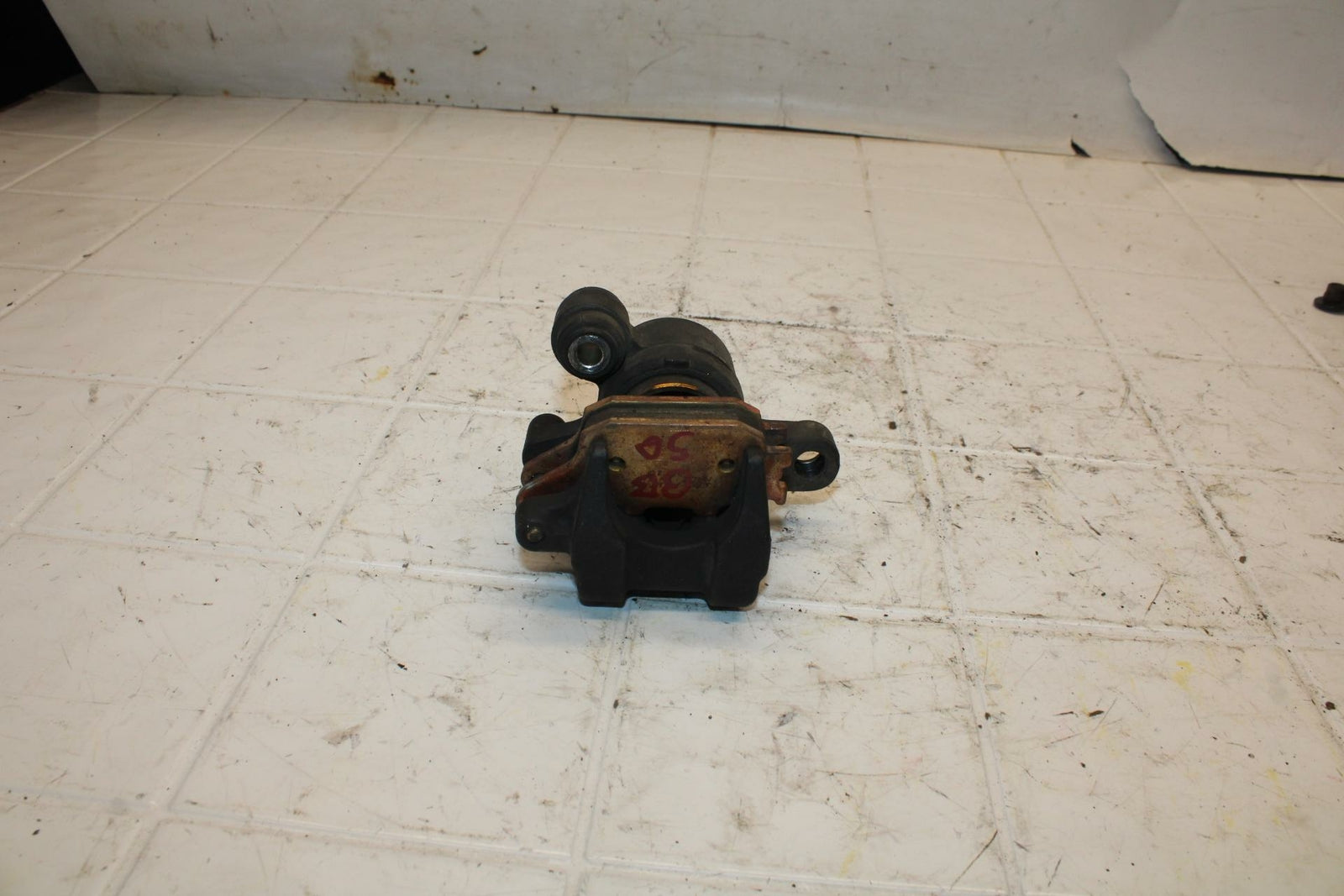 06-07 SUZUKI BANDIT 1200S ABS RIGHT FRONT BRAKE CALIPER BB21