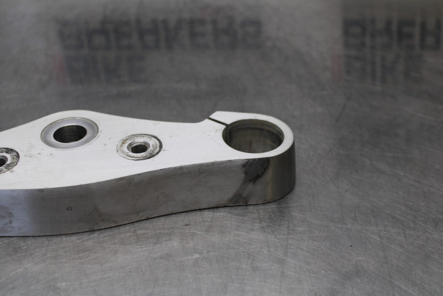 08 KAWASAKI VULCAN 900 FORKS UPPER TRIPLE TREE CLAMP BB184