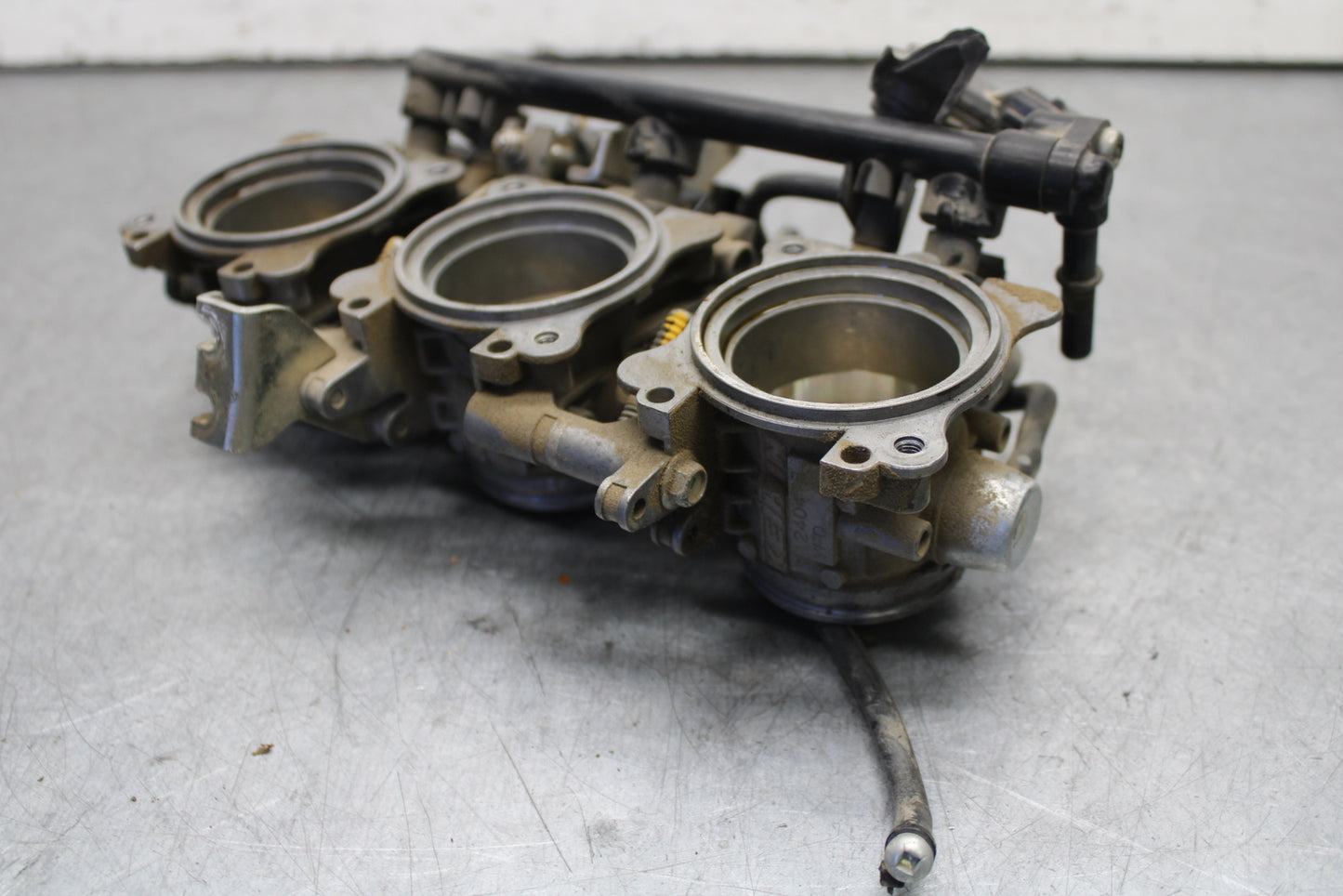 09-11 TRIUMPH DAYTONA 675 MAIN FUEL INJECTORS / THROTTLE BODIES BB652