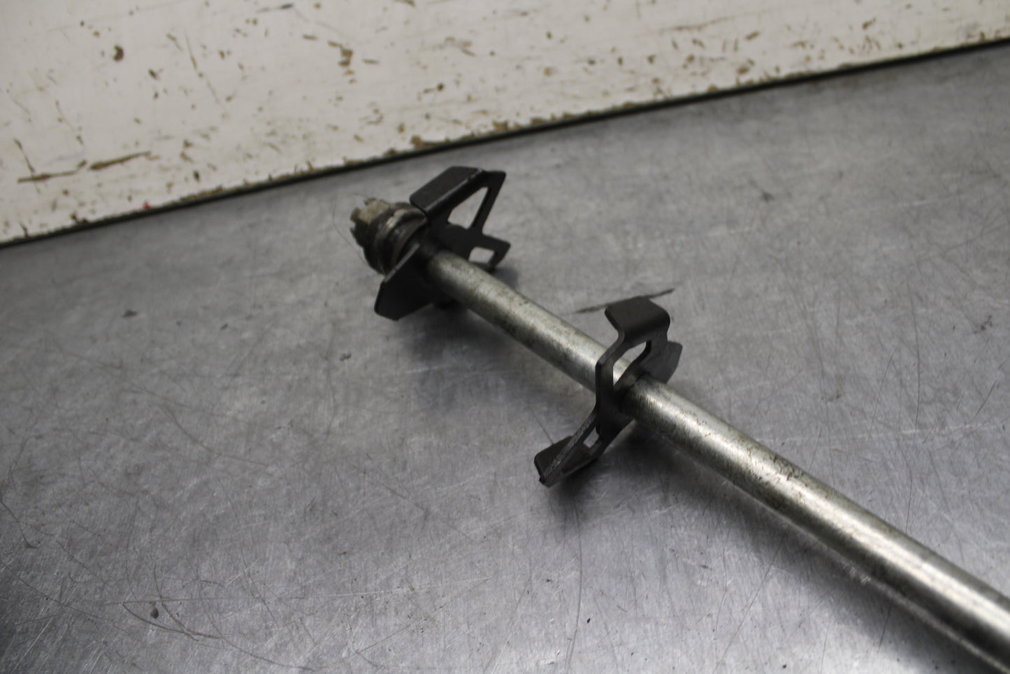 24 KAWASAKI NINJA 500 ABS REAR AXLE BACK WHEEL RIM PIVOT BOLT AXEL BB744