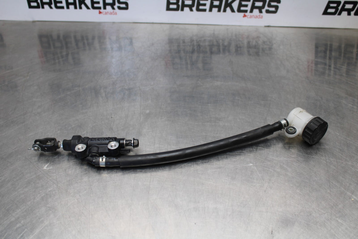 22-25 YAMAHA YZF R7 REAR BACK BRAKE MASTER CYLINDER W RESERVOIR BB182