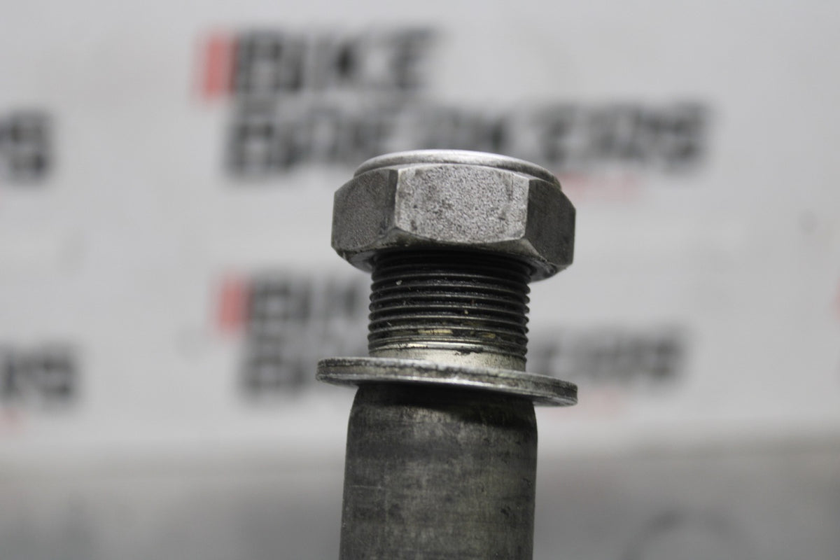 08-09 YAMAHA YZF R6S REAR AXLE BACK WHEEL RIM PIVOT BOLT AXEL BB796