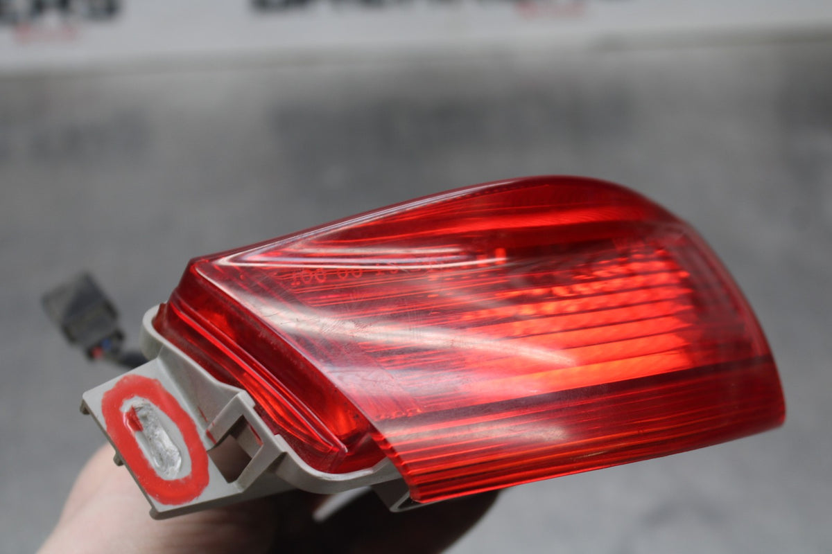 07 KAWASAKI NINJA 650 EX650 REAR TAIL TAILLIGHT BACK BRAKE LIGHT BB844