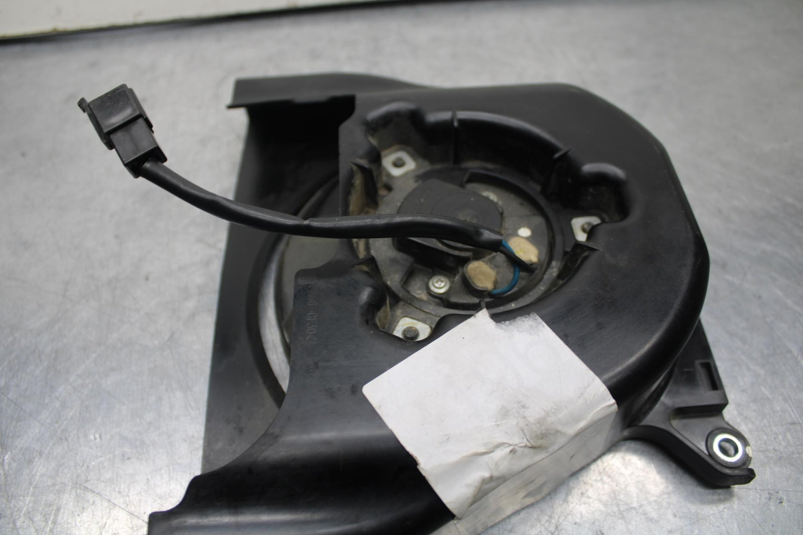 17-20 KAWASAKI NINJA 650 EX650 ABS ENGINE RADIATOR COOLING FAN BB88