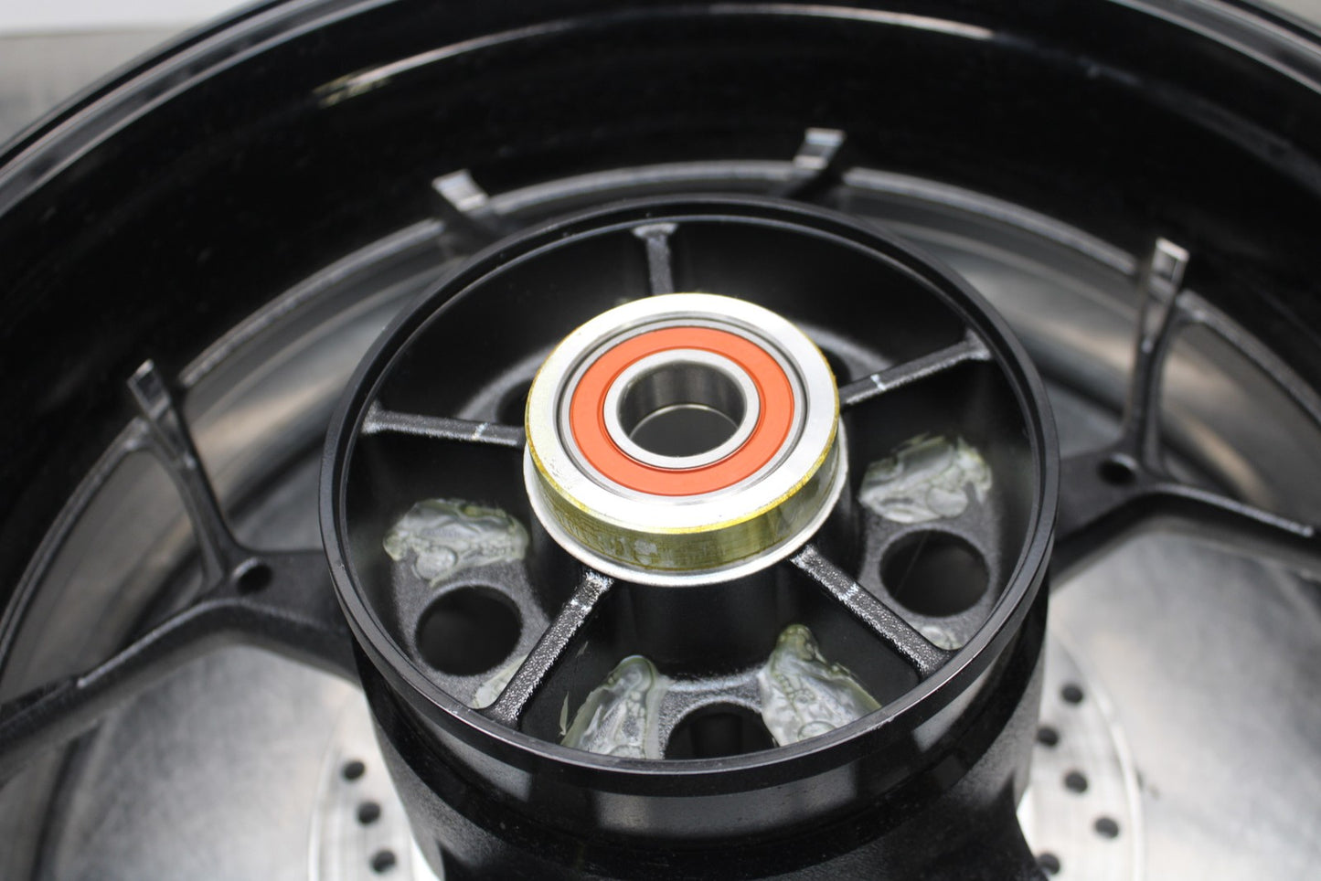 23-24 KAWASAKI NINJA ZX14R NEW TAKE OFF!! REAR WHEEL BACK RIM & ROTOR BB764