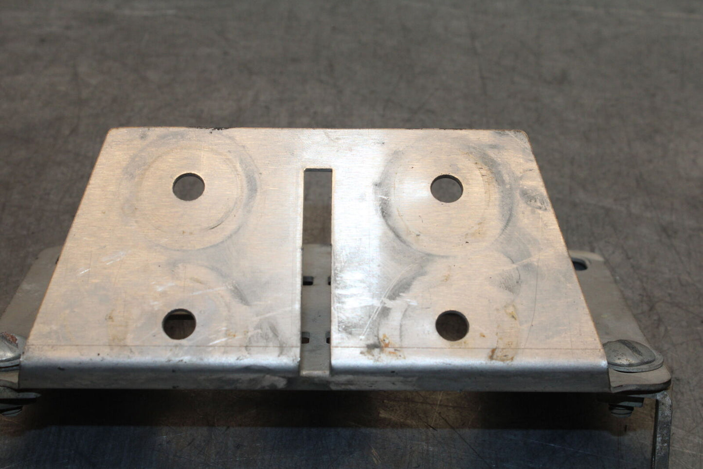 09-15 YAMAHA FZ6R FENDER ELIMINATOR LICENSE PLATE BRACKET   BB686