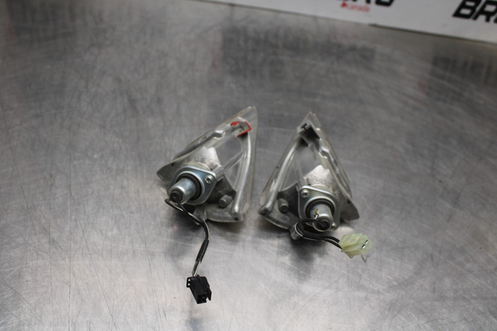 06-07 SUZUKI GSXR 600 REAR LEFT RIGHT TURN SIGNALS LIGHT INDICATORS BB178